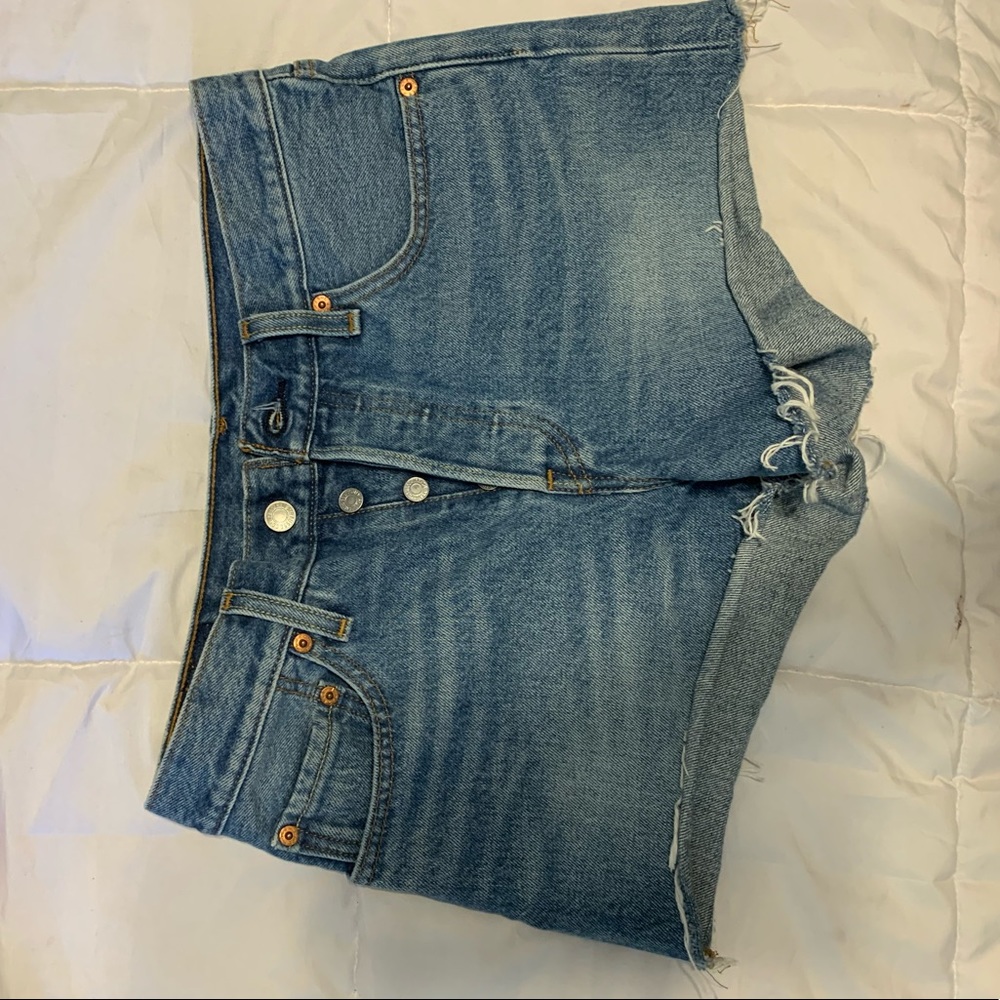 LEVI 501s